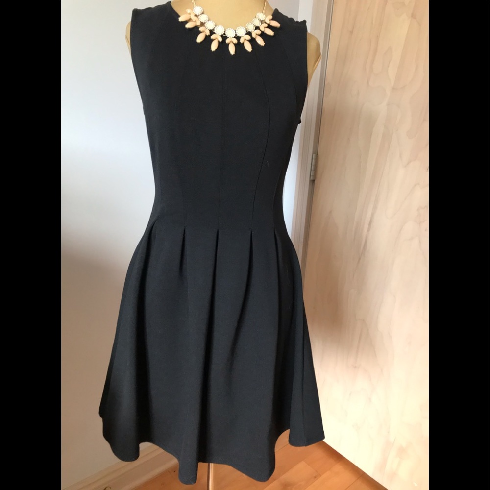 Monteau Black Dress
